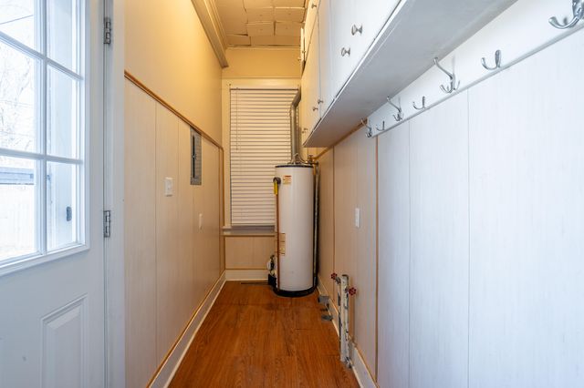 1523 E Lindberg Street, Springfield, MO 65804