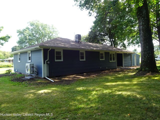 8 Hover Road, Claverack-red Mills, NY 12513