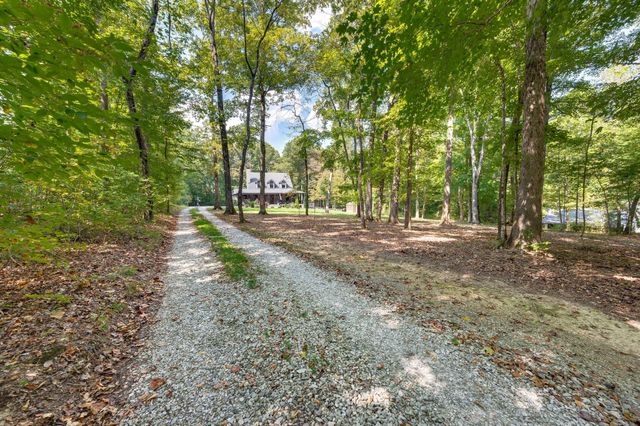 1168 Johnny Hall Rd, Burns, TN 37029