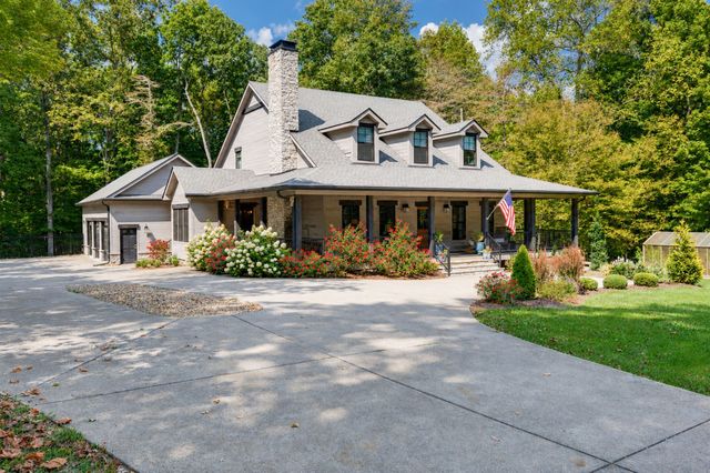 1168 Johnny Hall Rd, Burns, TN 37029