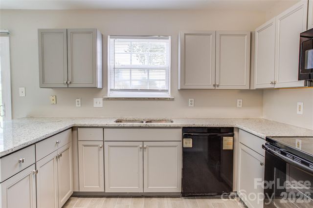 2035 Speedwell Court, Charlotte, NC 28213