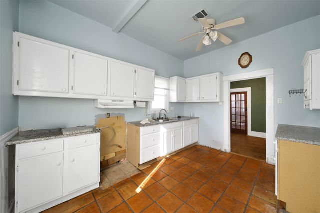 207 Northwood Street, Houston, TX 77009