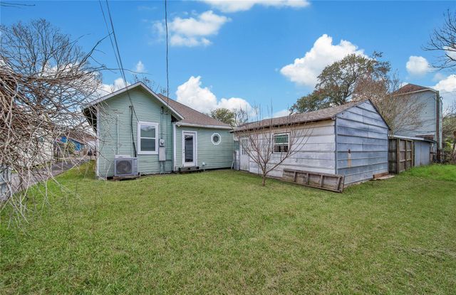 207 Northwood Street, Houston, TX 77009