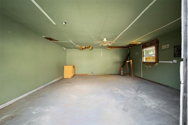 207 Northwood Street, Houston, TX 77009