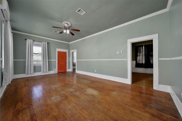 207 Northwood Street, Houston, TX 77009