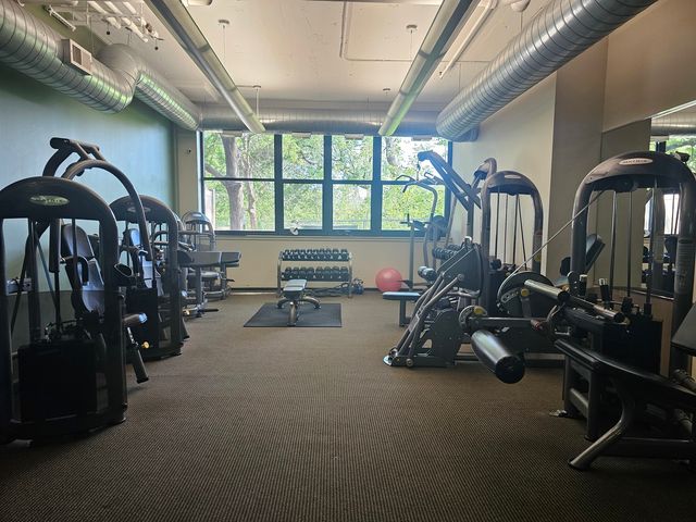 2323 W Pershing Road 230, Chicago, IL 60609