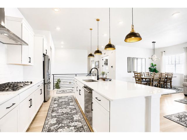 1365 Alyssa Dr, Timnath, CO 80547