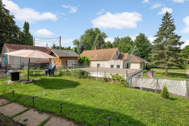 837 Pedersen Street, Saint Paul, MN 55119