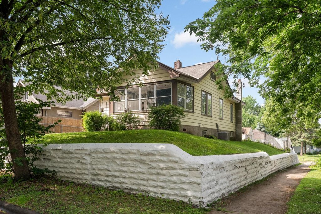 837 Pedersen Street, Saint Paul, MN 55119 — photo 2
