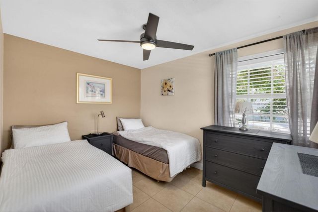 4532 Poinciana Street, Lauderdale By The Sea, FL 33308