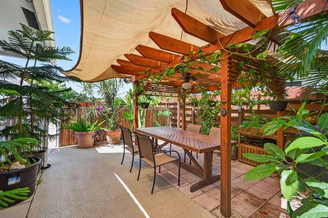 4532 Poinciana Street, Lauderdale By The Sea, FL 33308