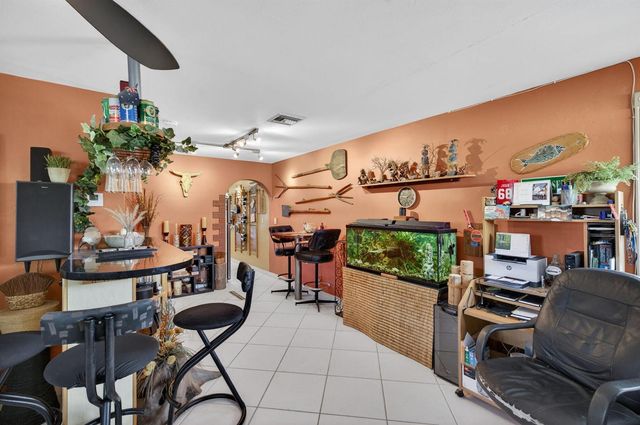 4532 Poinciana Street, Lauderdale By The Sea, FL 33308