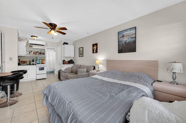 4532 Poinciana Street, Lauderdale By The Sea, FL 33308