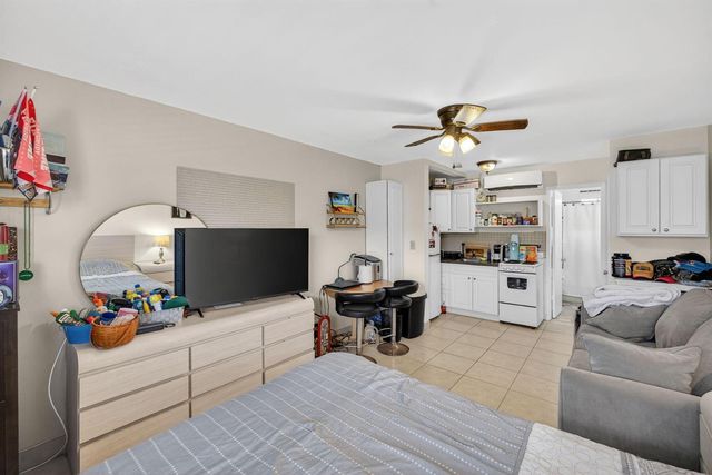 4532 Poinciana Street, Lauderdale By The Sea, FL 33308