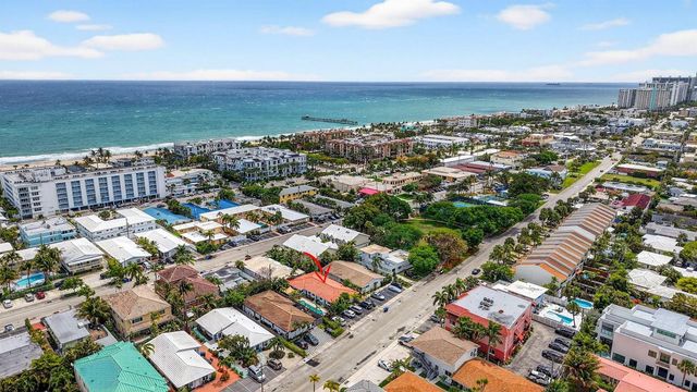 4532 Poinciana Street, Lauderdale By The Sea, FL 33308