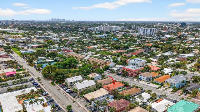 4532 Poinciana Street, Lauderdale By The Sea, FL 33308