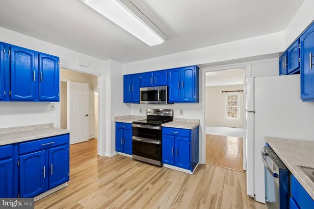 8955 OMEGA CT, Springfield, VA 22152
