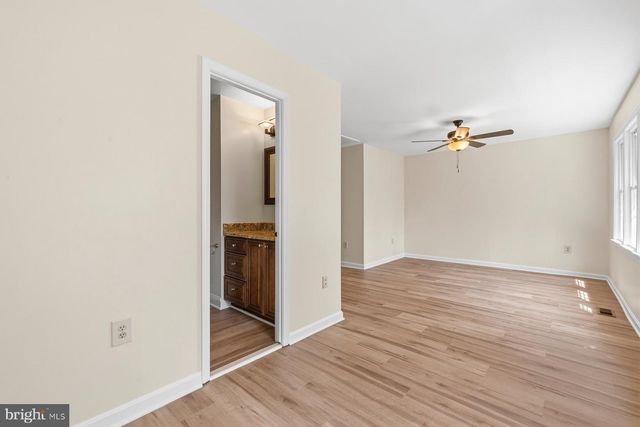 8955 OMEGA CT, Springfield, VA 22152