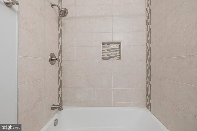 8955 OMEGA CT, Springfield, VA 22152