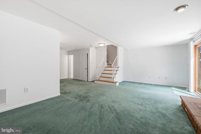 8955 OMEGA CT, Springfield, VA 22152