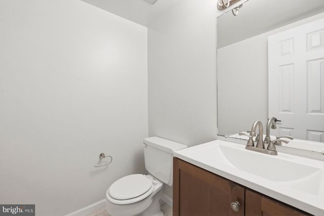 8955 OMEGA CT, Springfield, VA 22152