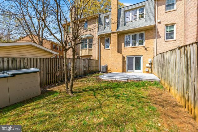 8955 OMEGA CT, Springfield, VA 22152