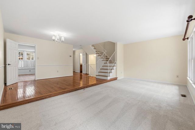 8955 OMEGA CT, Springfield, VA 22152