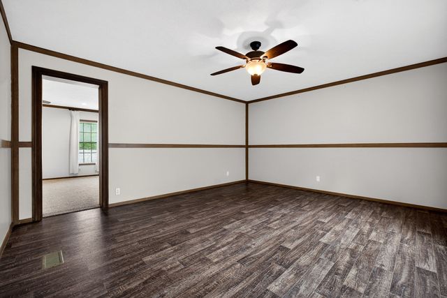 130 E Main St, Dowelltown, TN 37059