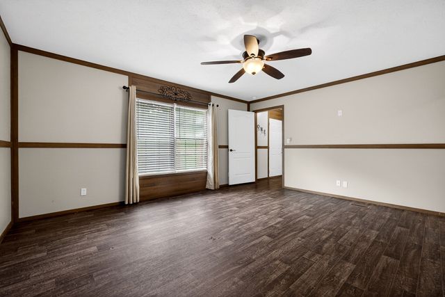 130 E Main St, Dowelltown, TN 37059