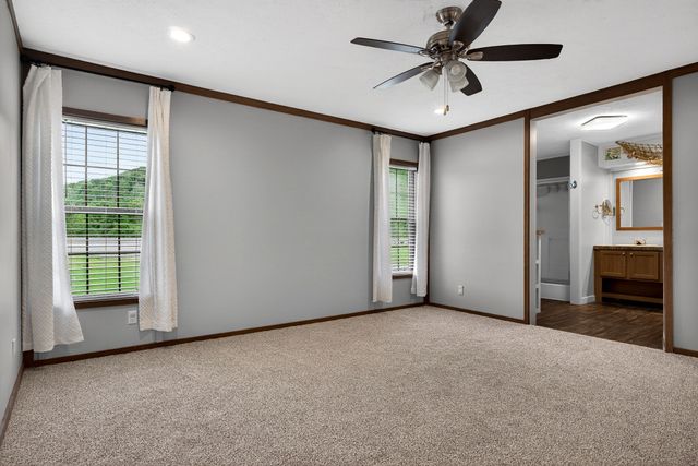 130 E Main St, Dowelltown, TN 37059