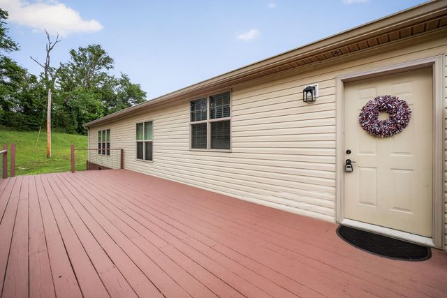 130 E Main St, Dowelltown, TN 37059