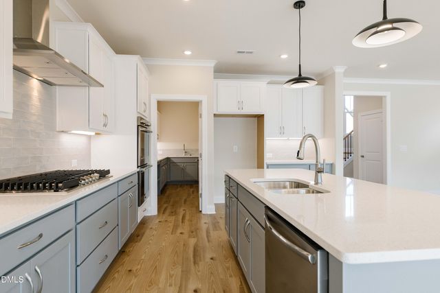 2312 Hilltop Bluffs Court Lot 6, Fuquay Varina, NC 27526