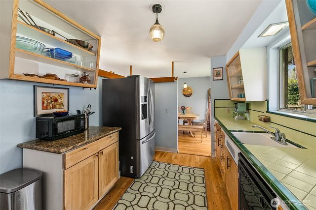 414 NW 117th Street, Seattle, WA 98177