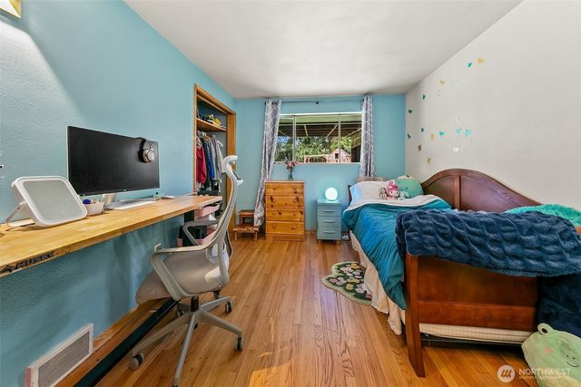 414 NW 117th Street, Seattle, WA 98177