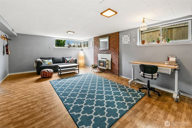 414 NW 117th Street, Seattle, WA 98177