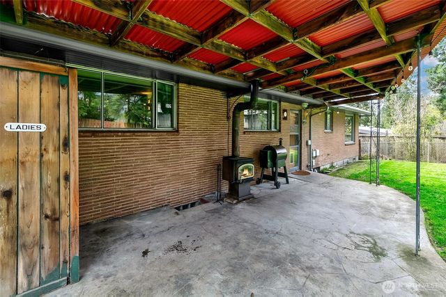 414 NW 117th Street, Seattle, WA 98177