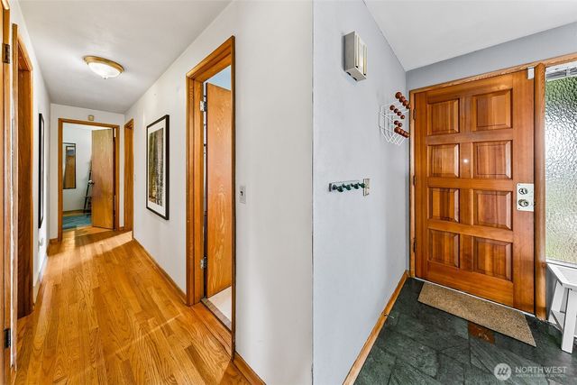 414 NW 117th Street, Seattle, WA 98177