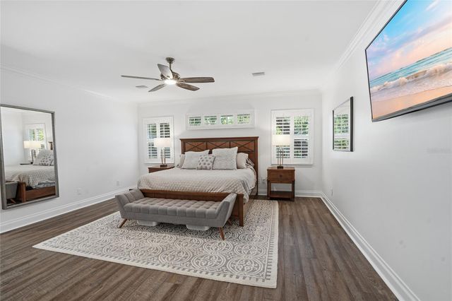 5201 S JULES VERNE COURT, Tampa, FL 33611