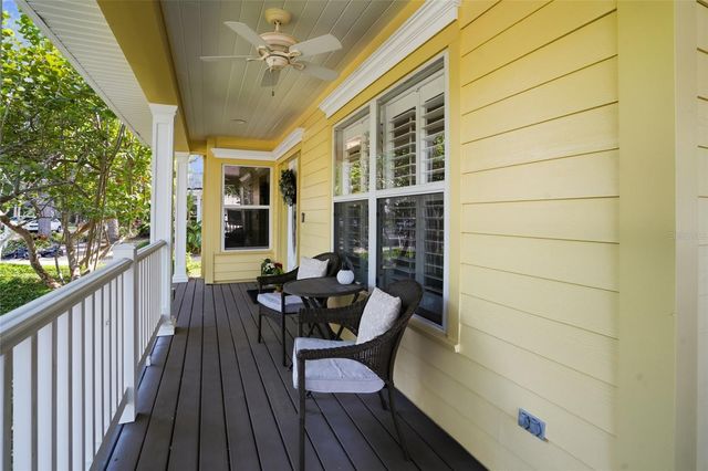 5201 S JULES VERNE COURT, Tampa, FL 33611