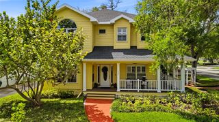 5201 S JULES VERNE COURT, Tampa, FL 33611