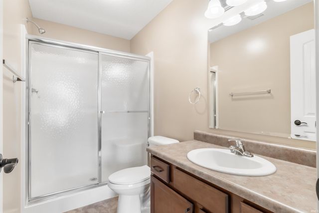 11025 Calera Passage, Roanoke, IN 46783