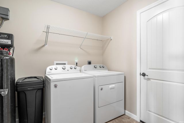 11025 Calera Passage, Roanoke, IN 46783