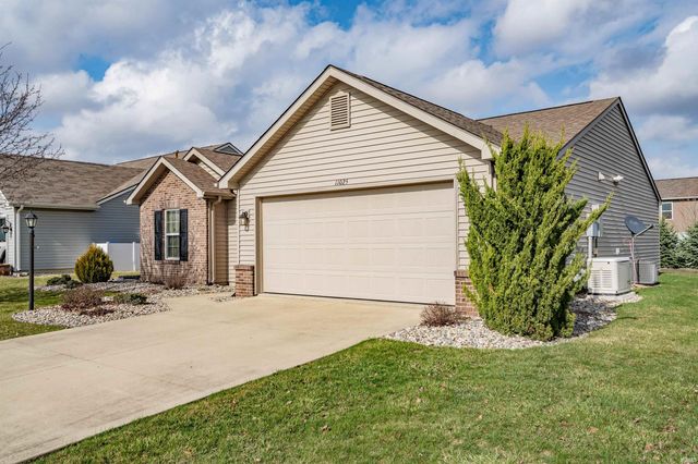 11025 Calera Passage, Roanoke, IN 46783