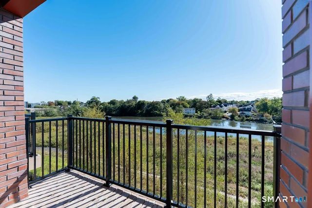 219 Ash Creek Boulevard 4316, Fairfield, CT 06824