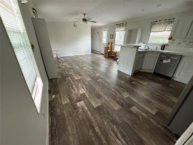 3035 CRYSTAL HILLS DRIVE, Lakeland, FL 33801