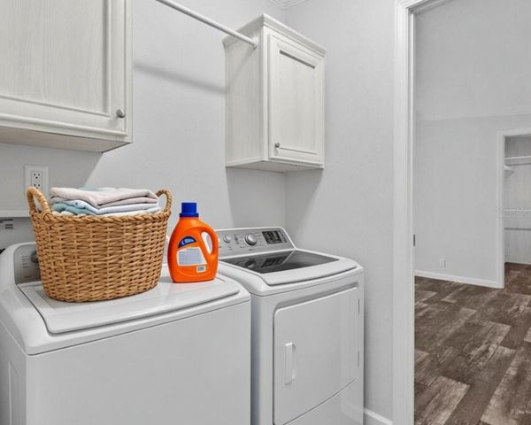 3035 CRYSTAL HILLS DRIVE, Lakeland, FL 33801