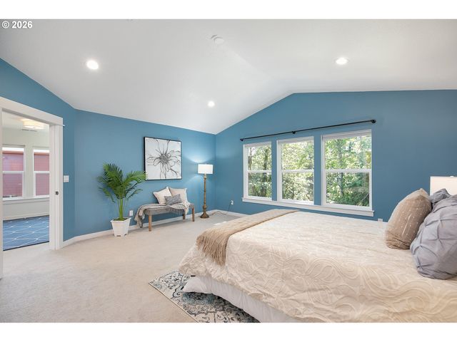 995 Se OLIVE Way, Estacada, OR 97023