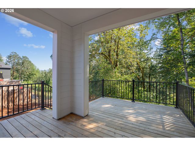 995 Se OLIVE Way, Estacada, OR 97023