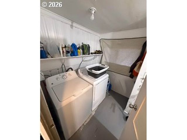 12450 Sw FISCHER Rd 146, Portland, OR 97224