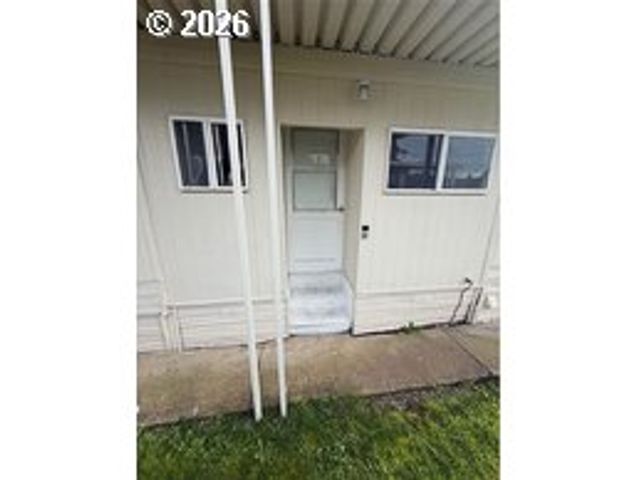 12450 Sw FISCHER Rd 146, Portland, OR 97224